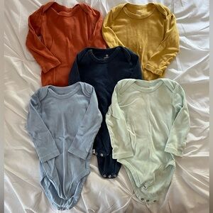 The Honest Company Long Sleeve Onesie Bundle